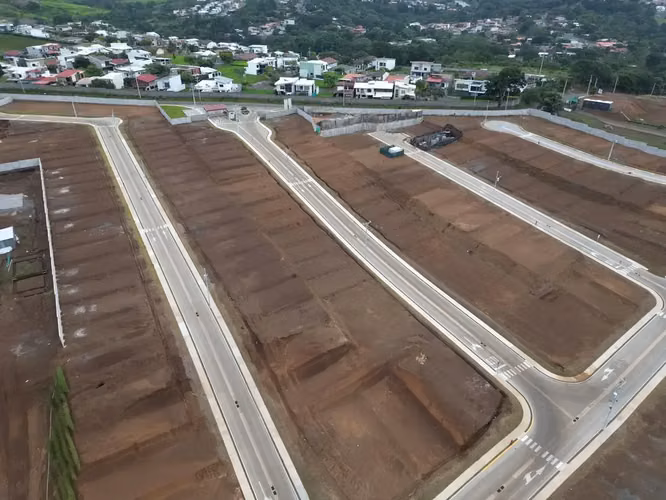 Terreno de 178 m² para desarrollo en venta en Grecia, Alajuela - Imagen 6