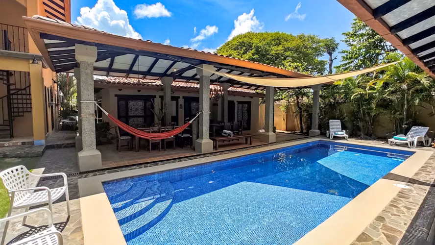 Villa de lujo de cinco dormitorios con piscina cerca de Playa Hermosa, Puntarenas - Imagen 10