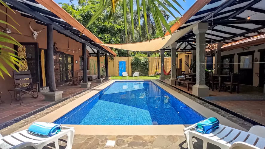Villa de lujo de cinco dormitorios con piscina cerca de Playa Hermosa, Puntarenas - Imagen 11