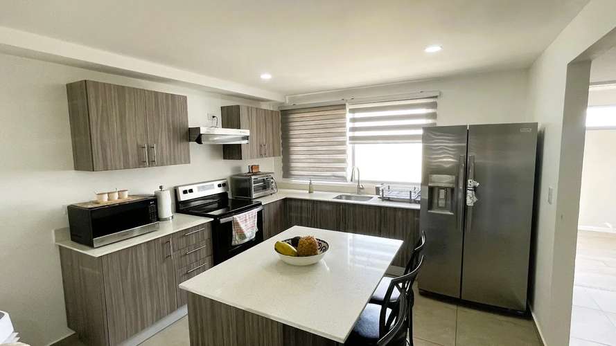 CONDOMINIO MODERNO EN VENTA EN LA GUÁCIMA, ALAJUELA - Imagen 2