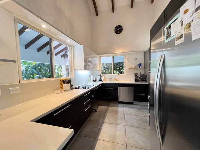 Villa Palma Royal Exclusiva Finca Privada con Lujo Moderno y Encanto Natural con establos para caballos en Las Delicias Santa Teresa - Imagen 12