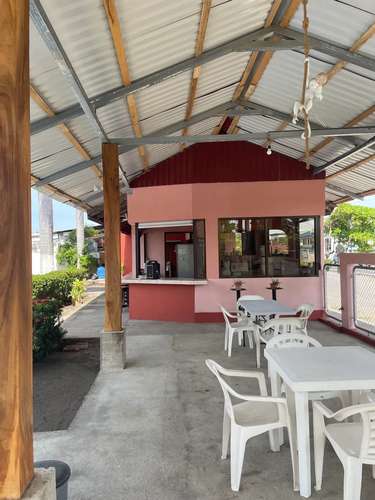 VENTA / Hotel Frente al Mar en El Cocal, Puntarenas: 24 Habitaciones, Piscina y Parqueo - Imagen 4