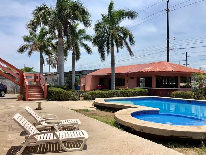 VENTA / Hotel Frente al Mar en El Cocal, Puntarenas: 24 Habitaciones, Piscina y Parqueo - Imagen 3