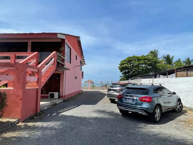 VENTA / Hotel Frente al Mar en El Cocal, Puntarenas: 24 Habitaciones, Piscina y Parqueo - Imagen 17
