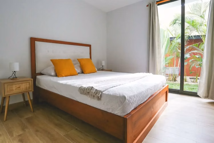 Condominio nuevo de 2 habitaciones en Playa Jacó - Imagen 9