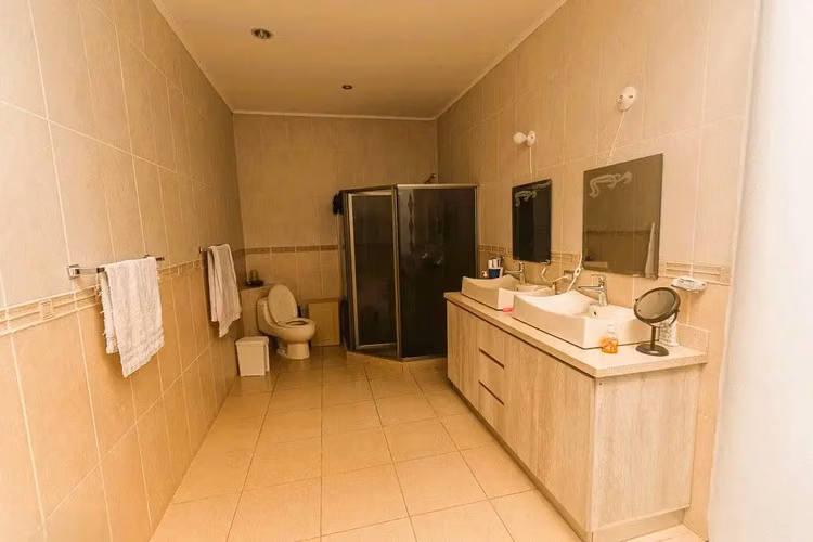 Casa boutique de lujo en venta en la comunidad cerrada de San Ramón - Imagen 15