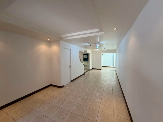 Cómodo Condominio en Venta en Escazú - Imagen 10