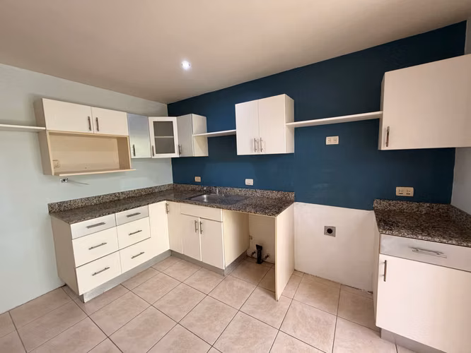 Cómodo Condominio en Venta en Escazú - Imagen 12