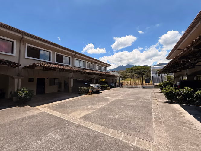 Cómodo Condominio en Venta en Escazú - Imagen 5