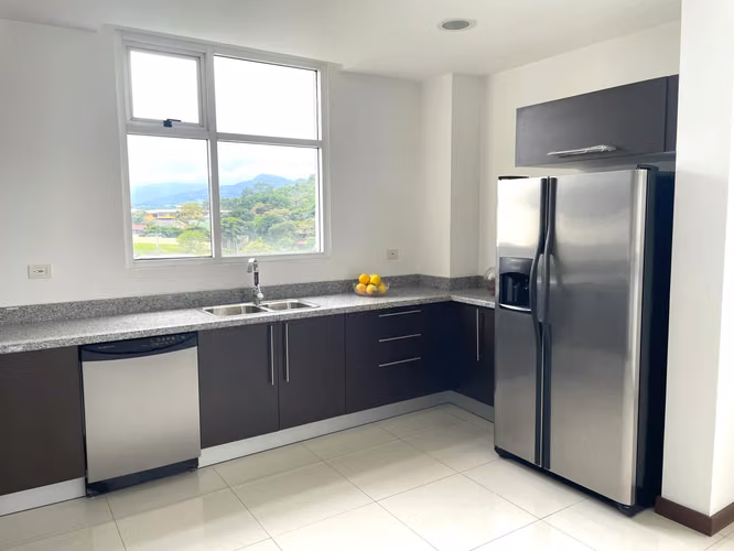 ALTA PIETRA | Modernos Apartamentos con Vistas Panorámicas en San Rafael, Escazú - Imagen 9