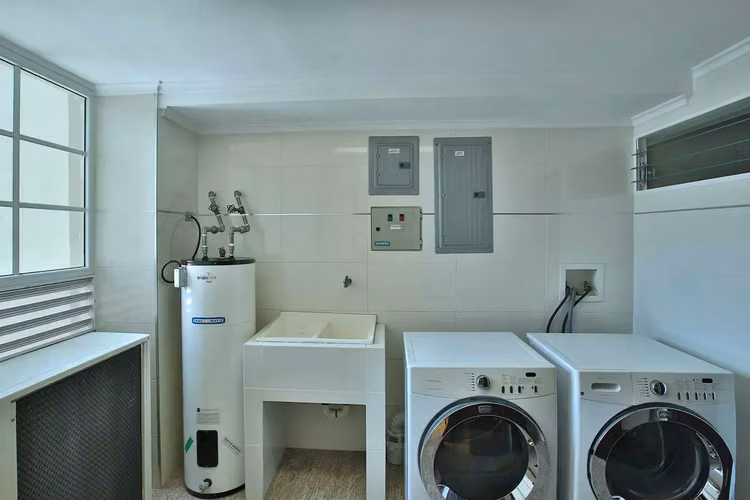 Apartamento Moderno de 3 Habitaciones con Gimnasio y Piscina en Escazú, San José - Imagen 7