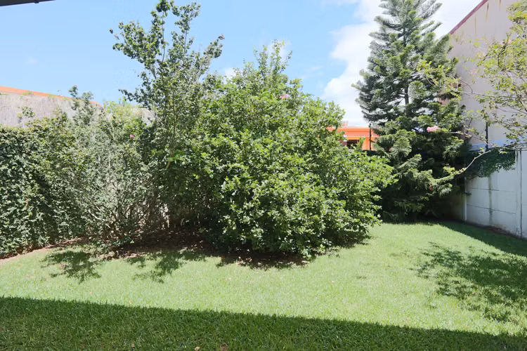 Venta Casa Independiente de 3 Habitaciones con Jardín en Alajuela - Imagen 13