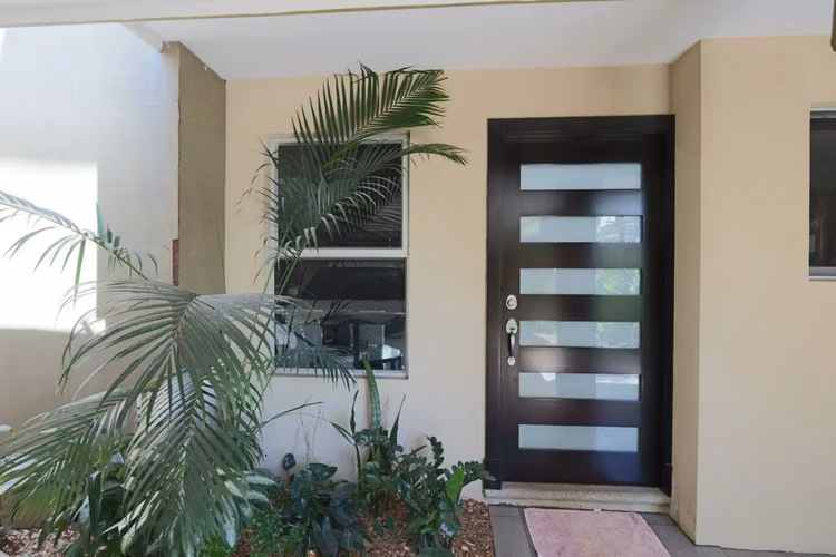 Venta Casa Independiente de 3 Habitaciones con Jardín en Alajuela - Imagen 5