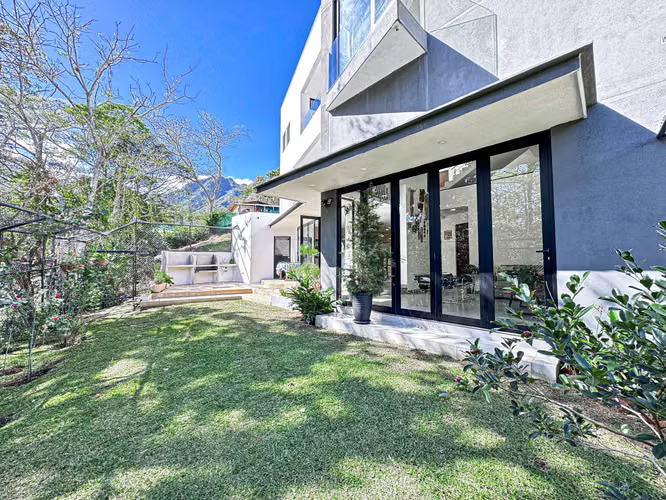 3 Roses Residence | Multi-family Home | Suburban living - Imagen 2