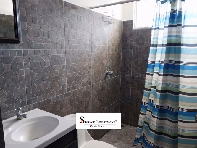 Apartamento amueblado a 2 cuadras del parque central - Imagen 3