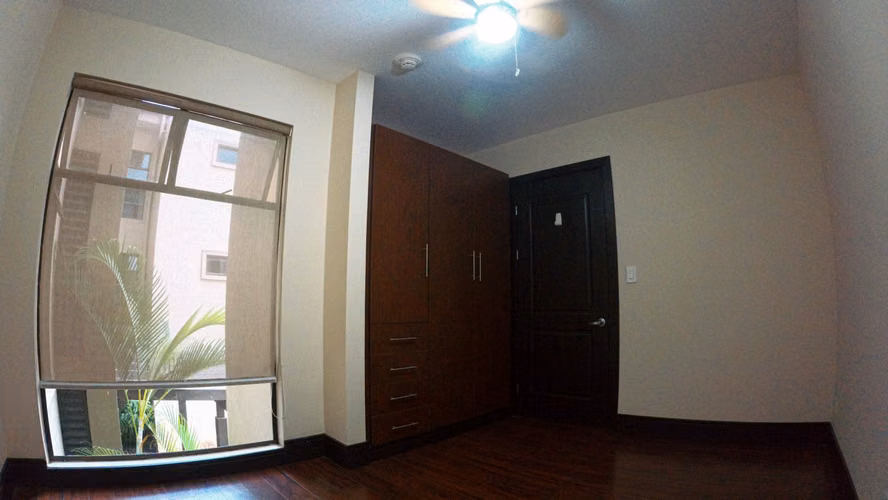 Alquiler de apartamento con línea blanca. Santa Ana - Imagen 7