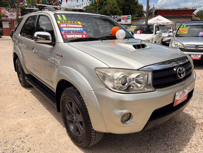 TOYOTA FORTUNER SRV-2011-AUTO-TDI-7PSJ- - Imagen 4