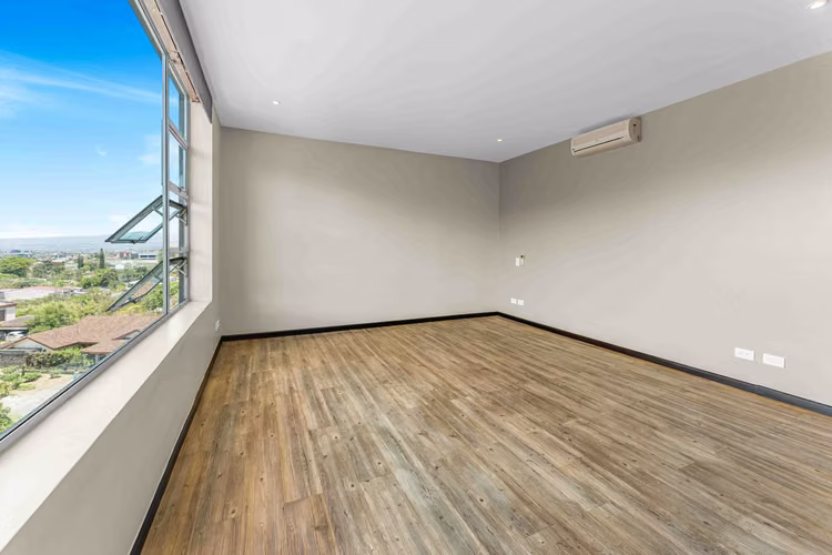 PENTHOUSE CON VISTA Y LINEA BLANCA EN BELLO HORIZONTE ESCAZU - Imagen 16