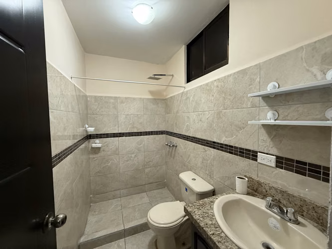 Apartamento como nuevo en alquiler – Residencial Vistas de la Hacienda, Concepción de La Unión - Imagen 4