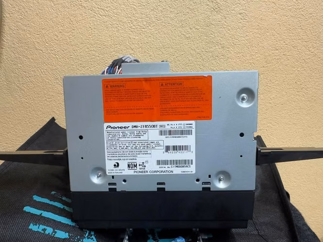 Radio Pioneer DMH-ZF8550BT - Imagen 5