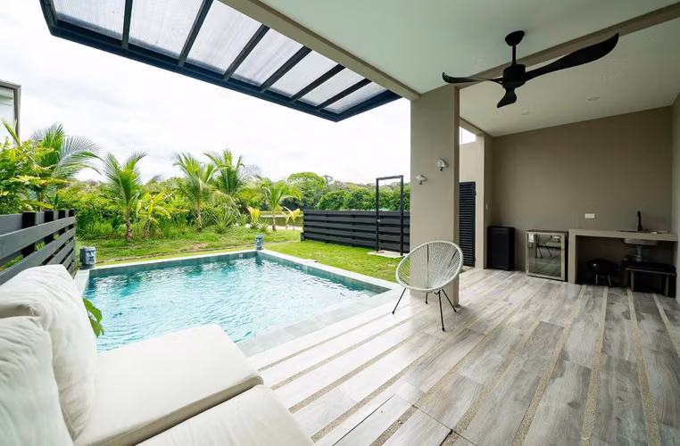 Casa de Lujo Frente al Lago | Piscina Privada | Playa Hermosa | - Imagen 7