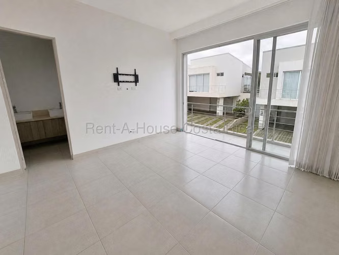 27-225 | Casa en Alquiler | Belén, Heredia - Imagen 11