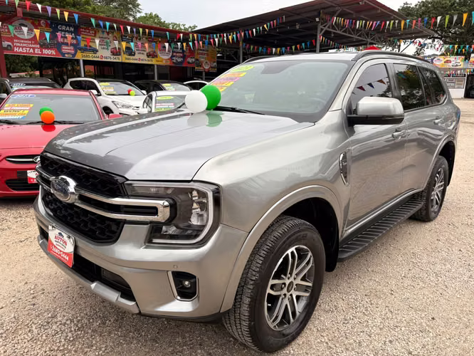 FORD EVEREST XLT-2023-AUTO-SHIFT TRONIC-7 PSJ-