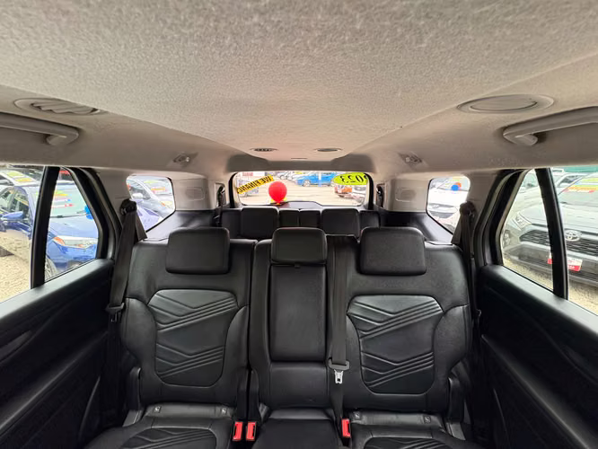 FORD EVEREST XLT-2023-AUTO-SHIFT TRONIC-7 PSJ- - Imagen 8