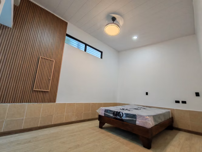 Se alquila quinta con Casa Principal y 2 Apartamentos tipo Studio Independientes