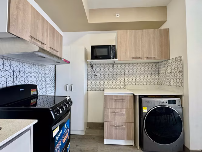 Apartamento tipo estudio amueblado y equipado - Imagen 5