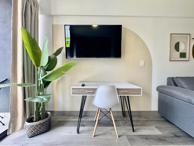 Apartamento tipo estudio amueblado y equipado - Imagen 7