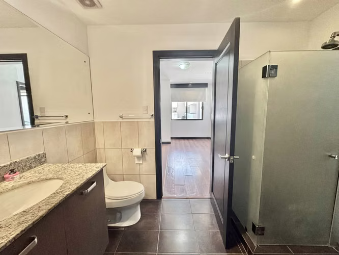 Apartamento un dormitorio en condominio en Santa Ana - Imagen 9