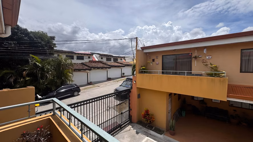 Vende casa en condominio en Villas de Tres Ríos, La Unión (AD) - Imagen 12