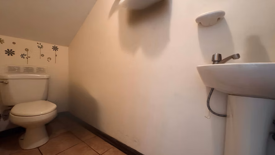 Vende casa en condominio en Villas de Tres Ríos, La Unión (AD) - Imagen 10