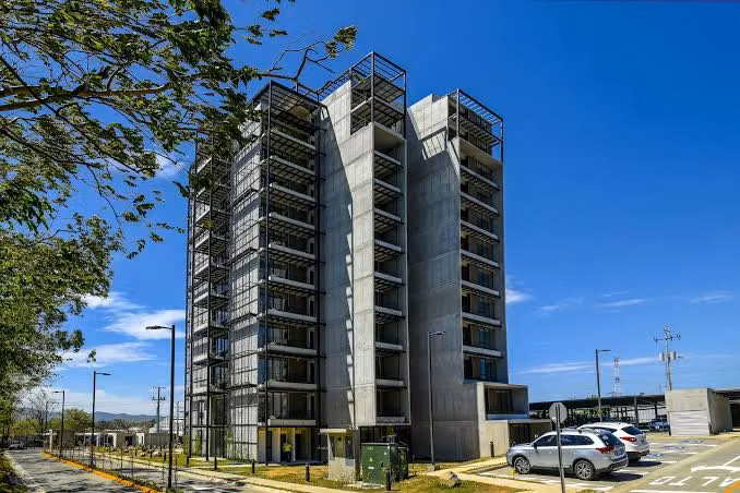 *ALQUILER DE APARTAMENTO EN TORRE QALMA CERCA DE LAS ZONAS FRANCAS DEL COYOL ALAJUELA*