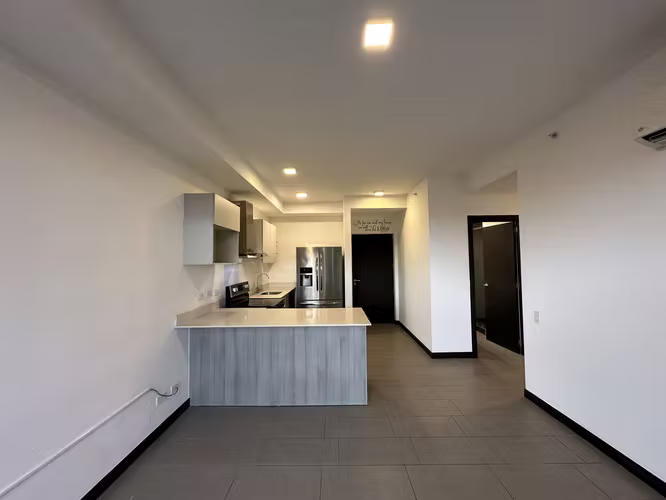 Q-BO Skyhomes Rohrmoser | 2 Hab + Línea Blanca | Venta $230K - Imagen 3