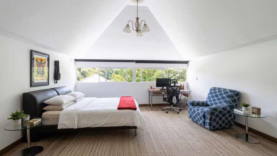 Venta/Alquiler casa con uso comercial, San Ramón, La Unión (AD)