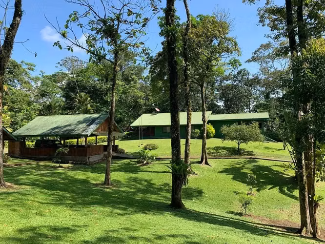 Hermosa Propiedad Turística de 480.000 m² en Alajuela