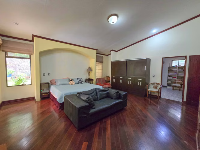 CONDOMINIO CERRO REAL ESCAZU! CASA DE UN NIVEL DE 500 M2 CON 1.151 M2 DE LOTE - Imagen 6