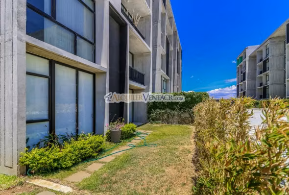 APARTAMENTO CON JARDIN GRANDE EN SPORTIVA SKYHOMES CARIARI - Imagen 17