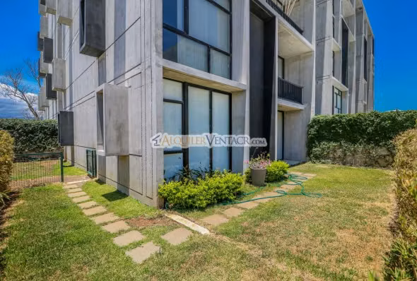 APARTAMENTO CON JARDIN GRANDE EN SPORTIVA SKYHOMES CARIARI