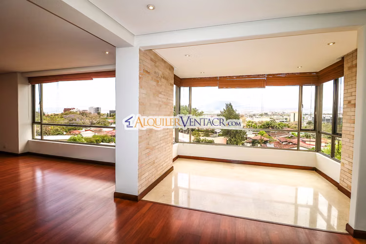 Lujoso apartamento de 324 m2 con 4 habit. y vista en Los Laureles Escazú - Imagen 2