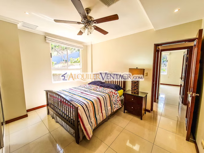APARTAMENTO AMUEBLADO DE 3 HABIT. CON VISTA EN SAN RAFAEL ESCAZU - Imagen 19