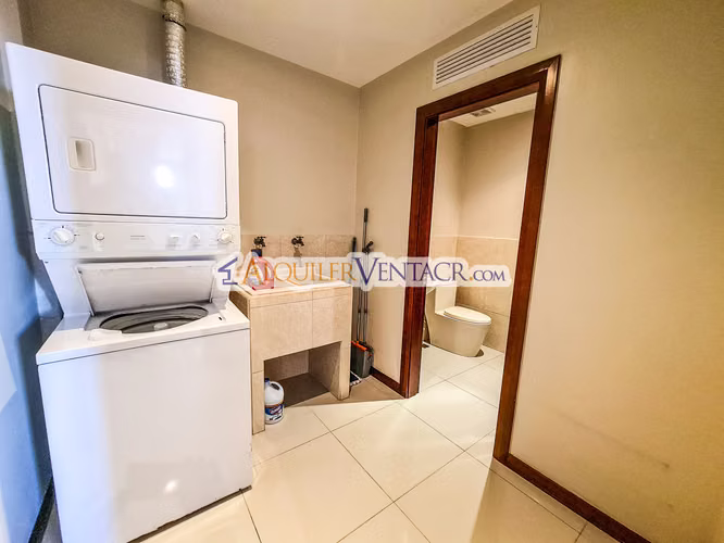 APARTAMENTO AMUEBLADO DE 3 HABIT. CON VISTA EN SAN RAFAEL ESCAZU - Imagen 13