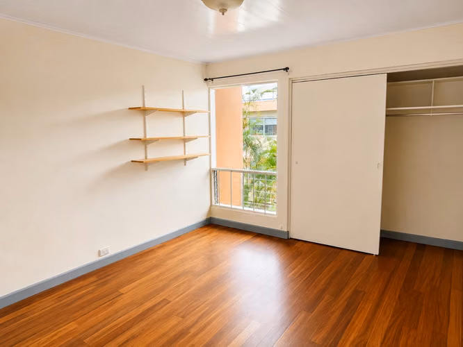 Alquiler Apartamento 2 Pisos - Barrio Escalante - Imagen 2