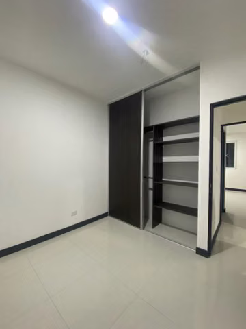 ALQUILER HEREDIA BELEN LINDORA APARTAMENTO PLANTA BAJA - Imagen 6