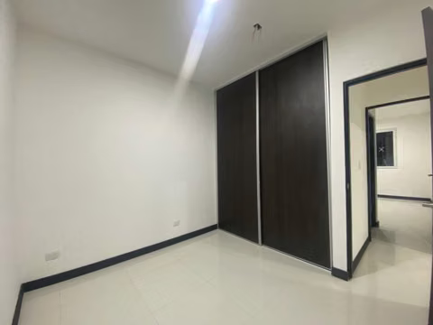 ALQUILER HEREDIA BELEN LINDORA APARTAMENTO PLANTA BAJA - Imagen 5