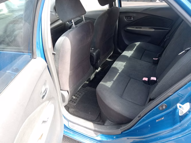 TOYOTA YARIS 2010 AUTOMATICO - Imagen 10