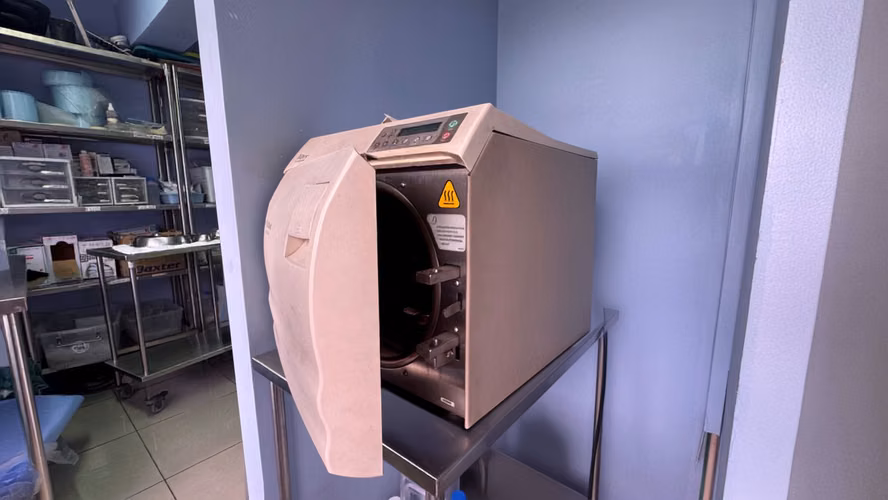 Venta de 2 consultorios con quirófano equipado, San José (AD) - Imagen 11