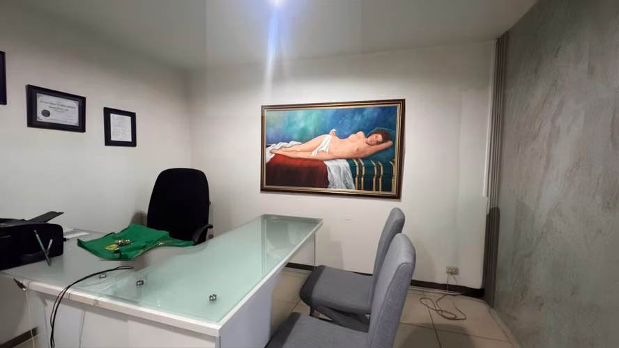 Venta de 2 consultorios con quirófano equipado, San José (AD) - Imagen 12